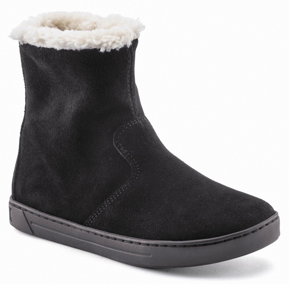 NWT Birkenstock Kids Black Lillie Boots with Fleece Lining, Size 34 Regular/Wide